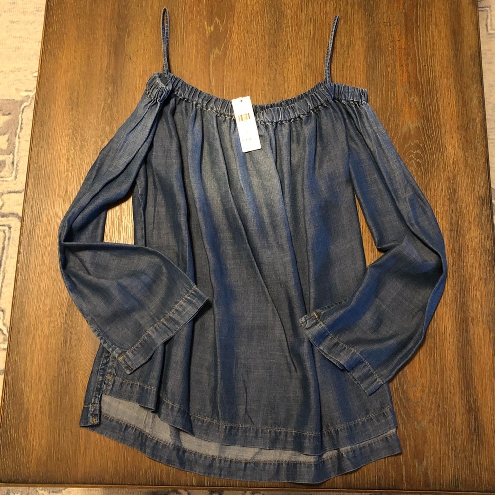 NWT Anthropologie Cloth & Stone Denim Top!